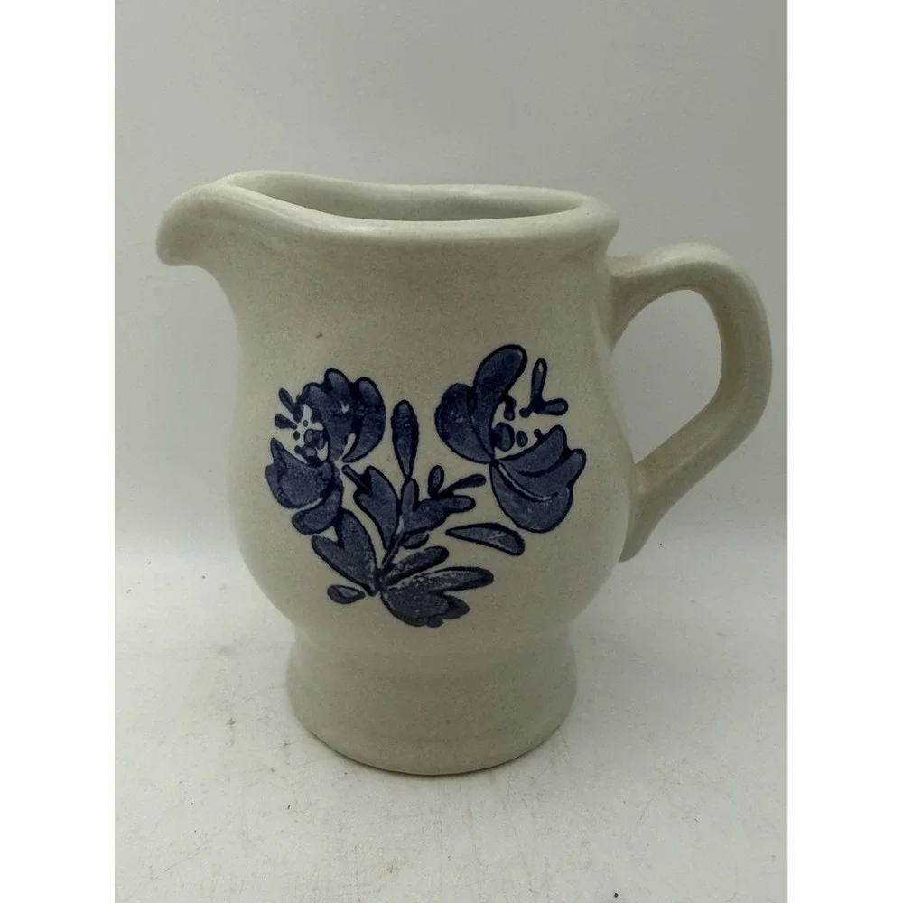 Vintage Pfaltzgraff Yorktowne Stoneware Creamer Pitcher 7-24 Blue Floral USA